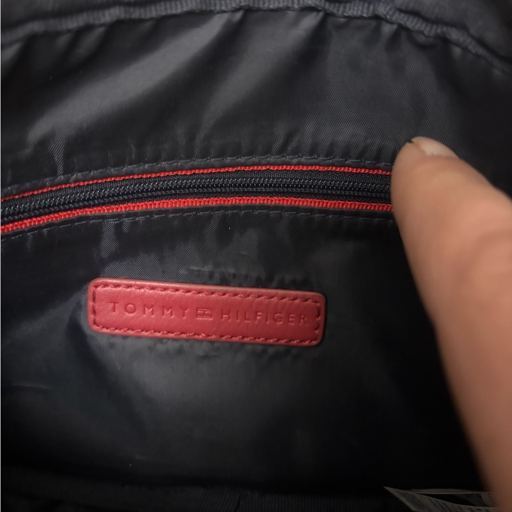 Tommy Hilfiger‎ Women's Navy and Red Crossbody Bag - Picture 5 of 6